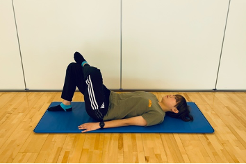 下半身ストレッチ②